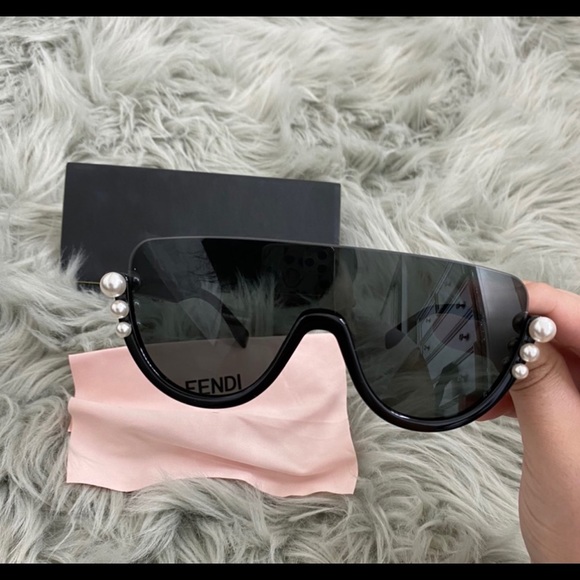Fendi Pearl Sheild Sunglasses - Picture 1 of 4
